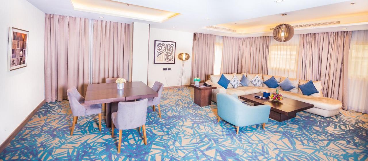 MENA Plaza Hotel Albarsha Dubái Exterior foto